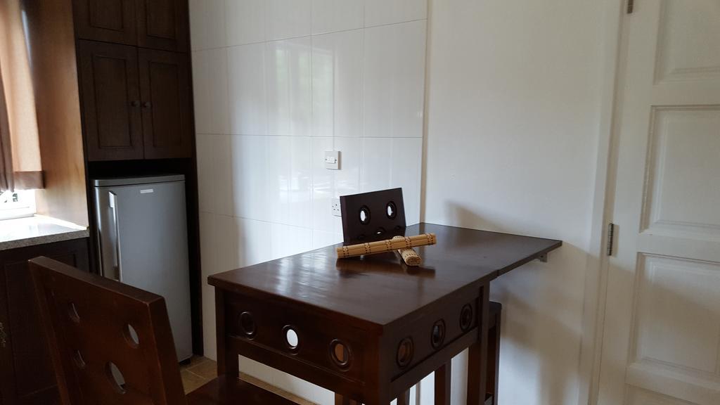 Villa Kayola - Self Catering Pointe La Rue Eksteriør billede
