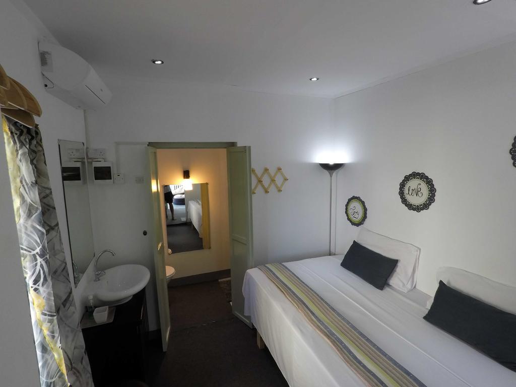 Villa Kayola - Self Catering Pointe La Rue Eksteriør billede